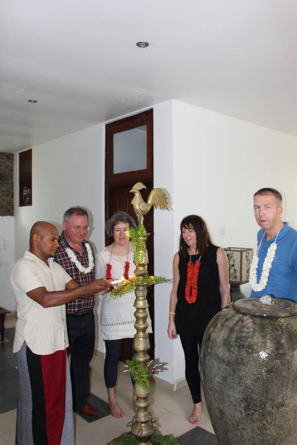 Villa Kapuru Negombo Esterno foto