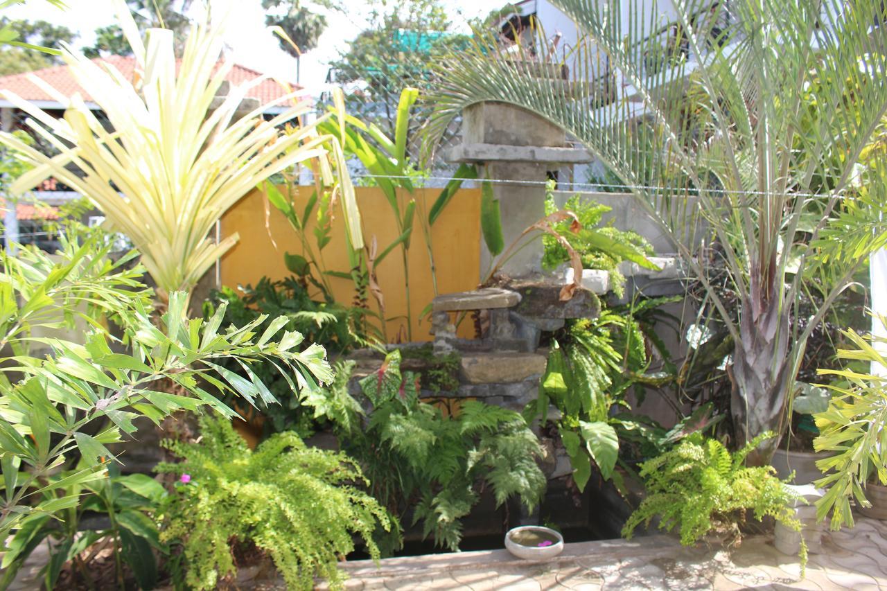 Villa Kapuru Negombo Esterno foto