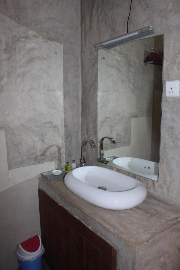 Villa Kapuru Negombo Esterno foto
